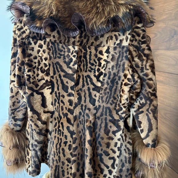Leopard coat NWT jacket CACHE’. LUXE - Picture 4 of 11